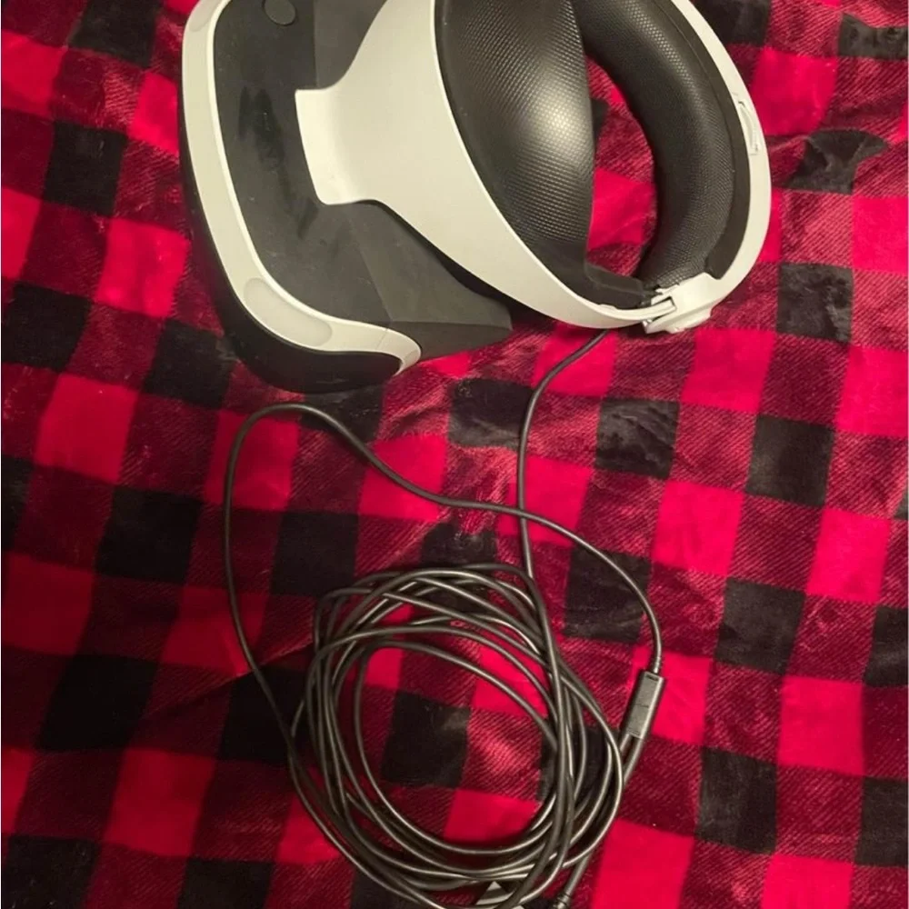 Used twice, PS4 VR headset with everything except box. 150 OBO